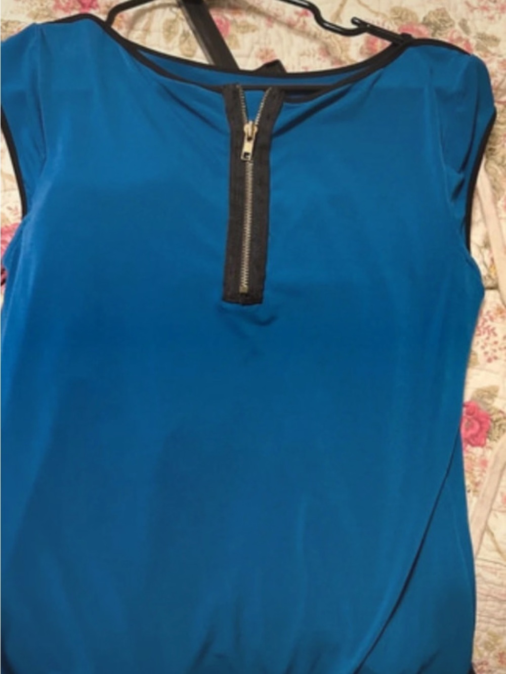 Blue Scoop Zip Up Zipper Blouse M